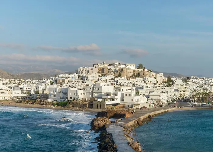 Aeolos Cleo فيلة